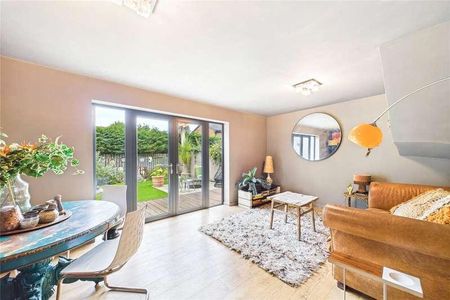 Gainsborough, Bracknell, Berkshire, RG12 - Photo 5