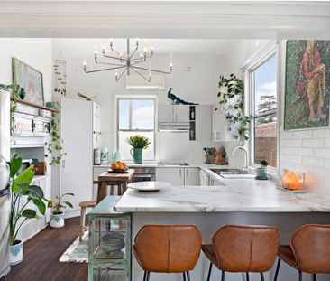 Stylish Three Bedroom Home - Photo 1