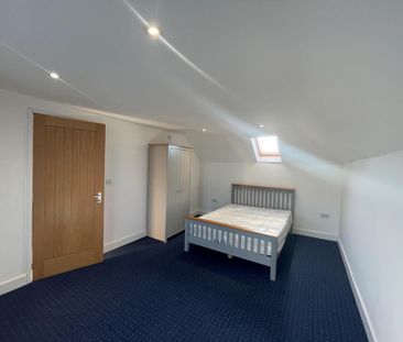 2 bedroom detached house to rent - Photo 2