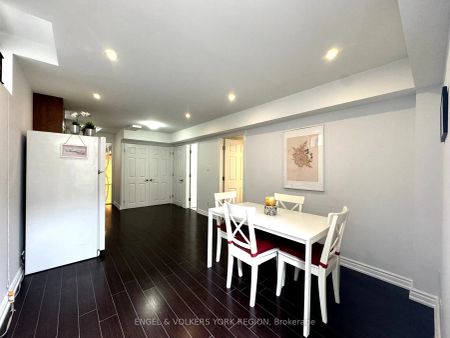 Detached Home For Lease | N9231520 - Photo 2