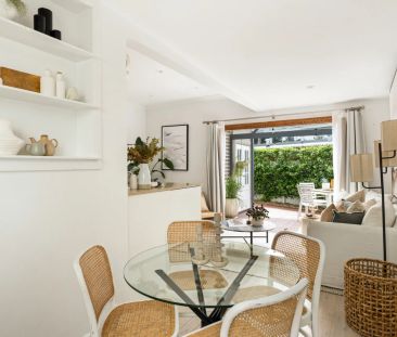 Effortless Living, Charm and Convenience - Photo 2