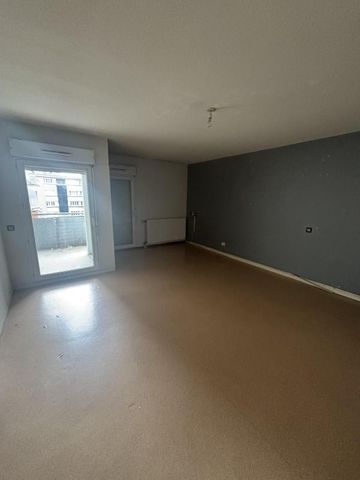 Appartement T3 - GRENOBLE - Rue Capitaine Veyron-Lacroix - Photo 2