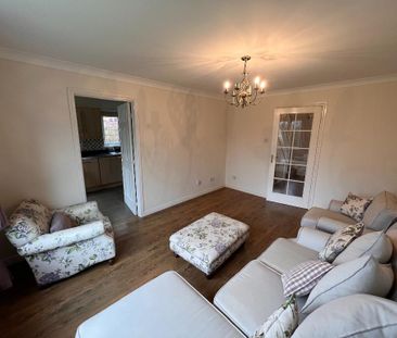 3 bedroom detached house to rent - Photo 1