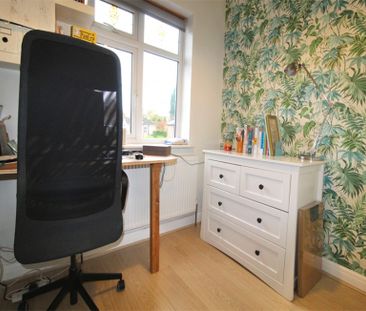 3 Bedroom Semi Detached To Let - Photo 6