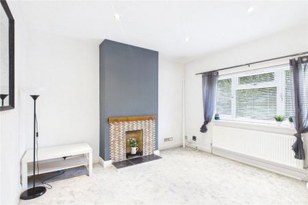 3 bedroom semi-detached house to rent - Photo 3