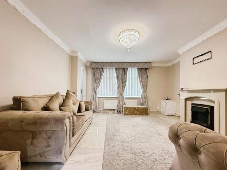 3 bedroom house to rent - Photo 3