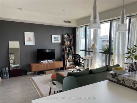For Lease - 101 Charles Street Unit# 2111, Toronto, Ontario - Photo 2