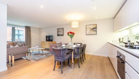 A bright and contemporary three bedroom flat in Merchant Square East, W2. - Photo 2