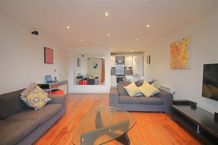 1 Bedroom Flat To Let - Photo 3