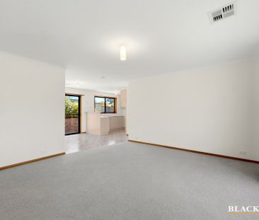 1/8 Wilson Street, Queanbeyan NSW 2620 - House For Rent | Domain - Photo 3