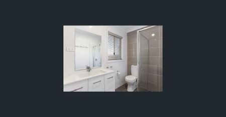 "PEACEFUL IDYLLIC LOCATION" - Photo 2