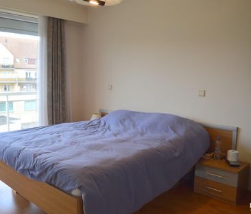 Verzorgd twee slaapkamer appartement in hartje Gullegem - Photo 3
