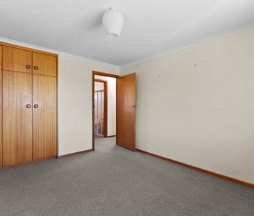 107 Brebner Drive, West Lakes - Photo 3