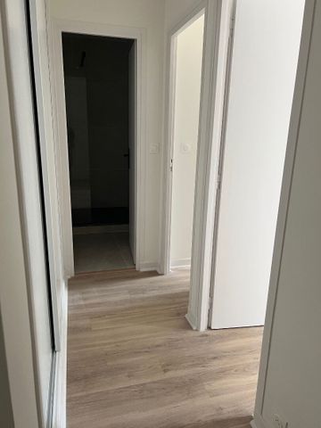 Location Appartement 3 pièces 83m² - Photo 5