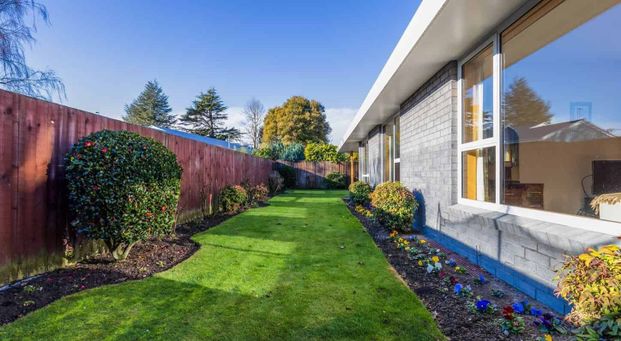 Family Home in a Prime Location - Photo 1