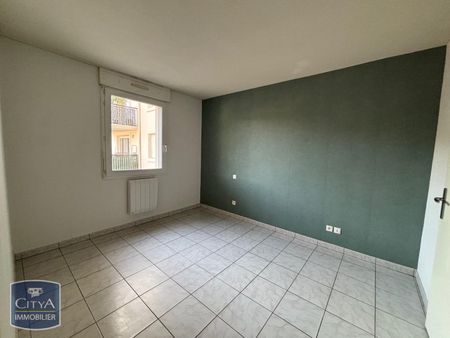 Location Appartement 2 pièces 47m² PERIGUEUX 24000 - Photo 2