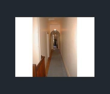 Character Residence Above Shop - Photo 1