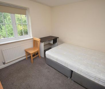 4 bedroom house to rent - Photo 3