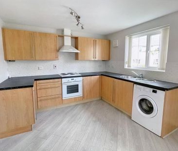 2 bedroom apartment to rent - Photo 2