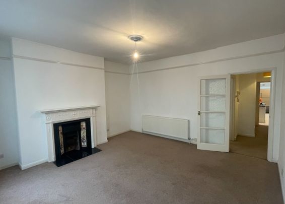 2 Bed Flat, Devonshire Place, BN2 - Photo 1