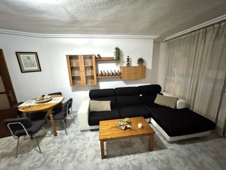 Piso en Benidorm, Centro-Tomas Ortuno, alquiler - Photo 4