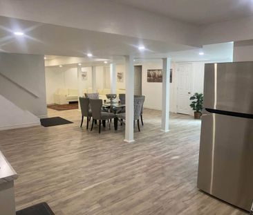 For Lease - 540 Mcgregor Farm Trail, Newmarket, Ontario - Photo 1