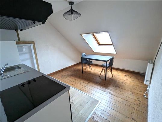 2 pièces - Meublé - 30,26 m² - 2ème étage - Colocation non autorisée - Photo 1