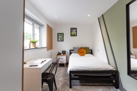 6 bedroom terraced house to rent - Photo 5