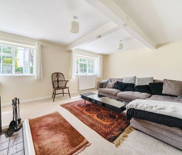 2 bedroom cottage to rent - Photo 1