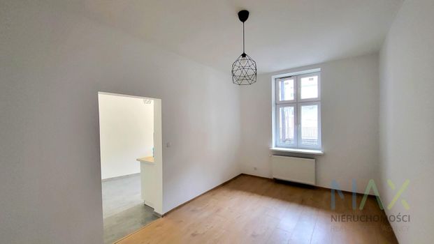 Przestronna kawalerka z osobną kuchnią w centrum Kazimierza - Photo 1