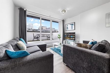 Osiers Road - Photo 2