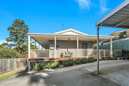 35 Bellevue Road, Figtree. - Photo 5