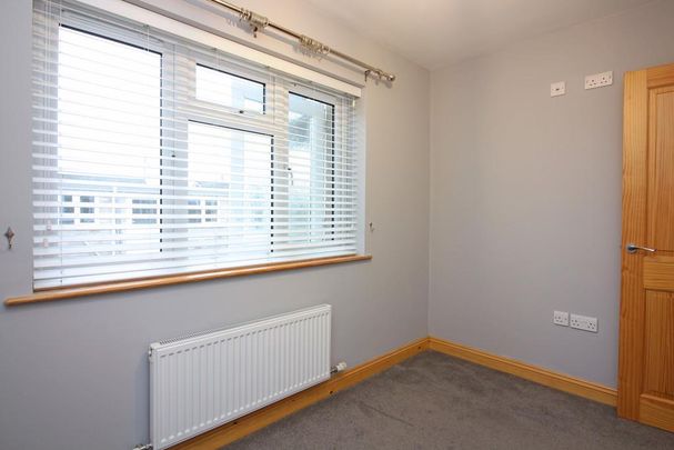 2 bedroom semi-detached bungalow to rent - Photo 1