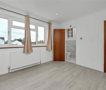 3 bedroom detached house to rent - Photo 5