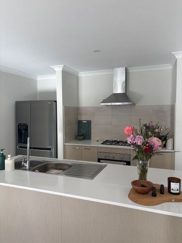 Secret Harbour - Photo 5