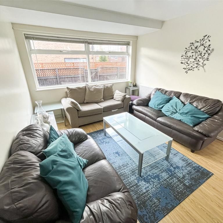 3 bedroom house to rent - Photo 1