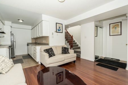 For Lease - 4975 Southampton Drive Unit# 192, Mississauga, Ontario - Photo 3