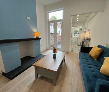 1 bedroom in a house share to rent - Photo 4