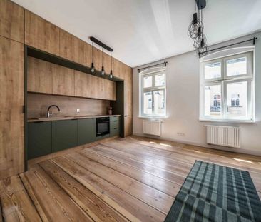 kawalerka kamienica winda Stare Miasto 25 m² - Photo 5