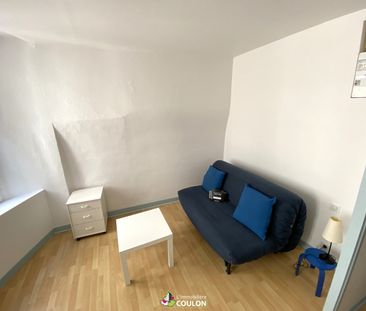 Location Appartement 1 pièce 21m² - Photo 2