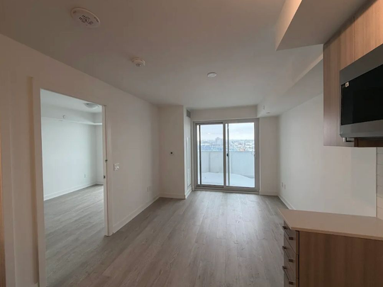 For Lease - 1010 Sandy Beach Road Unit# 12, Pickering, Ontario - Photo 1