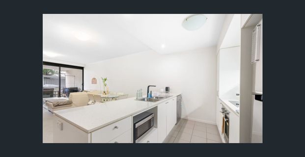 Neat & Tidy 2-Bedroom Unit in a Convenient Location - Photo 1