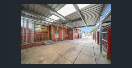 Spacious Family Home in a Quiet Location - Photo 4