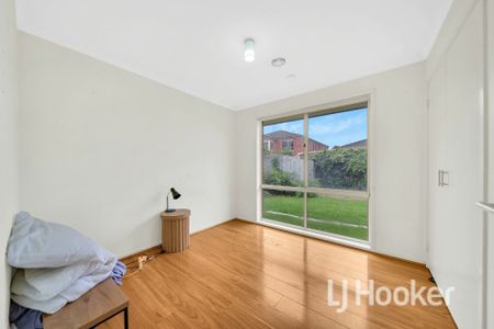 Beautiful and spacious 3-bedroom home for rent in Rowville! - Photo 5