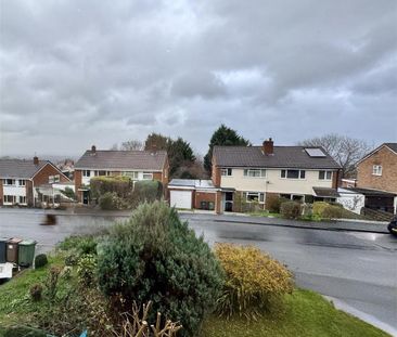 3 bedroom semi-detached house to rent - Photo 2