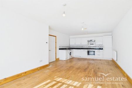 1 bedroom flat to rent - Photo 2