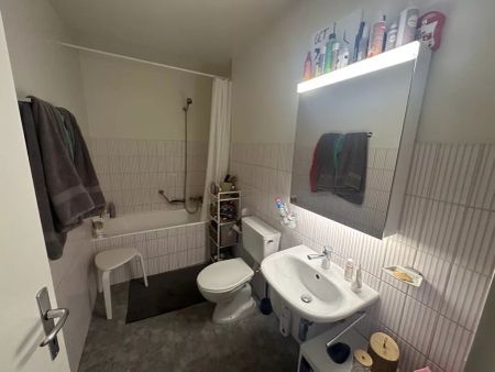 Appartement de 2 pièces rafraîchi au centre ville - Foto 5