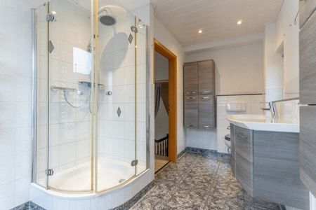 Großzügige ca. 110m² große Maisonettewohnung mit Balkon in Südausrichtung in Hagen-Boelerheide - Photo 5