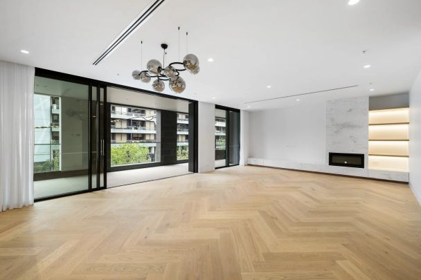 Luxurious Apartment Living at La Storia - Photo 1