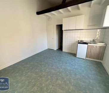 Location Appartement 1 pièce 31m² CHOLET 49300 - Photo 2